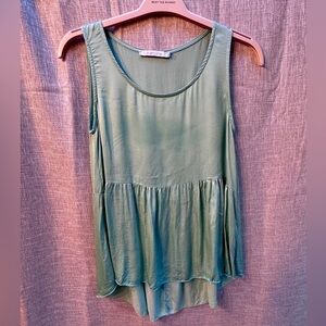 Lauren Vidal from Paris!! sleeveless tank blouse size medium- Viscose
